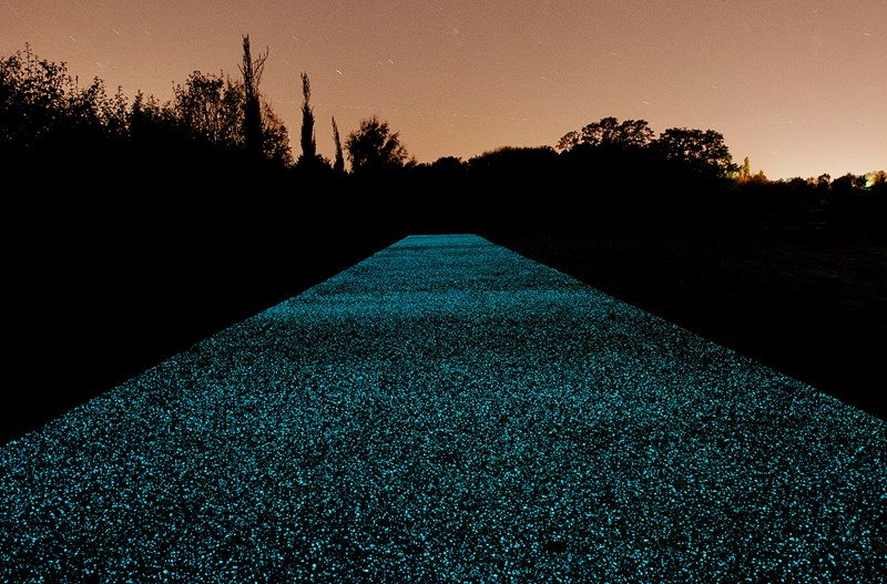 Glowing paths - Hamish Scott